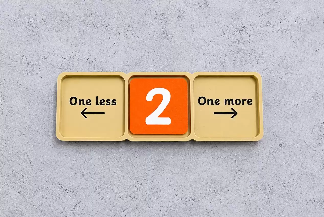 One more/One less Frame 4pk - Image 2